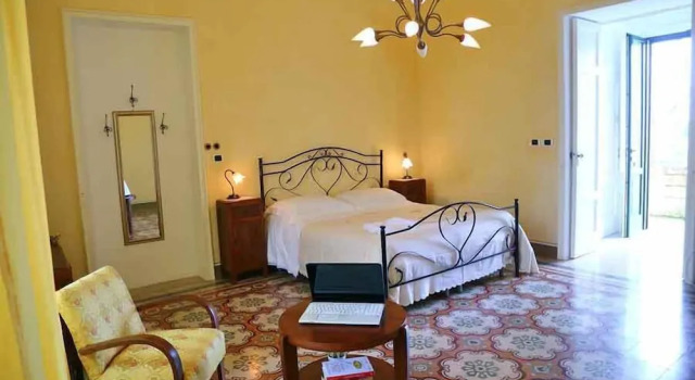 Trappitu dei Settimi, Book Bed and Breakfast Hoteller i Diso med parkering, Parkering