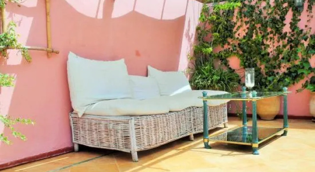 Christinas House, Rezerwuj Hotel Hotele w Tanger-Tetouan z parkingiem, Parking