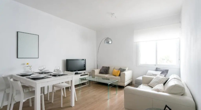 TRIANA 3 Bedrooms & 2 bath Parking Included