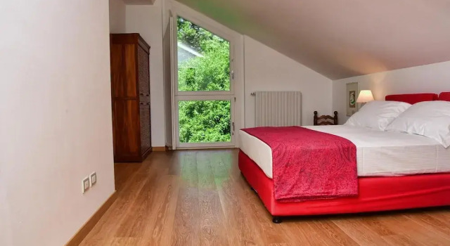 Easy Welcome Il Tiglio, Prenota Hotel Civenna Como