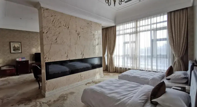 Люкс Premier Harbin Sun Island Garden Hotel