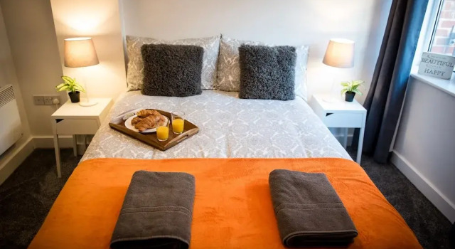 City Centre Pad with Secure Parking, Забронировать Отель Бизнес-отели Англии, 4* 5*