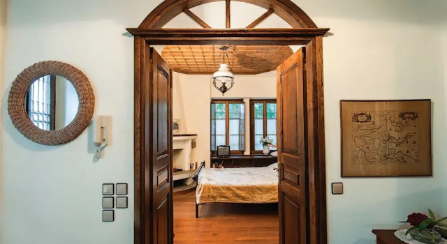 The Fountainhead Historic Chalet by JJ, Book Chalet South Pelion Thessalia