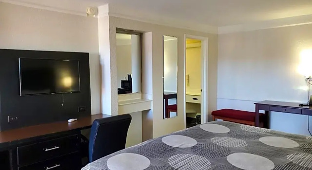 Одноместный номер Deluxe Budget Host Inn- Medical Center