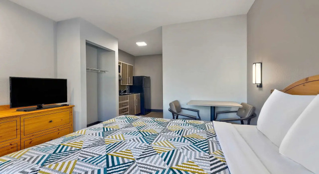 Studio 6-North Richland Hills, TX - Fort Worth, Забронировать Мини-отель Норт-Ричленд-Хиллс Dallas - Fort Worth Metropolitan Area