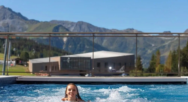 Ski Retreat With Pool