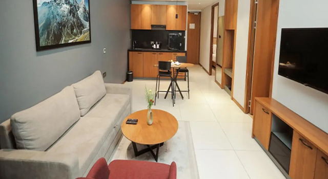Regenta - The World Surat, Book Hotel Hoteller i Surat med pool, Swimmingpool