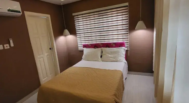 Номер Comfort Accra Apartments