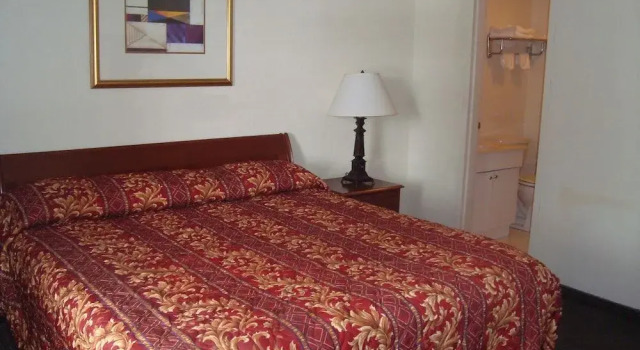 Super 8 by Wyndham Monticello NY, Prenota Hotel Monticello Sullivan County