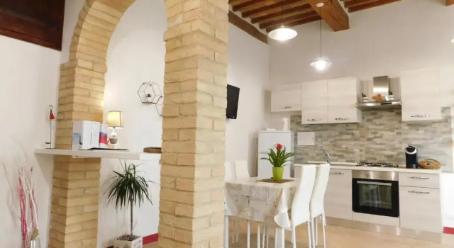 Апартаменты Otello Guest House