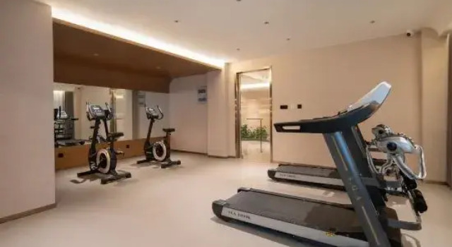 Handan East Station Yunju Hotel, Book Hotel Handan Hebei
