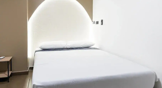 Hotel Lax