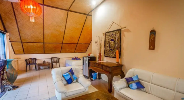 Семейный номер Standard Пентхаус с балконом Laguna Beach Club Resort