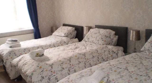 The Sportsmans Lodge, Boek Bed and Breakfast Rhosgoch Glamorgan