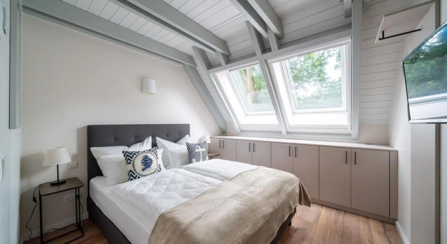 Wellness-Ferienhaus "Löwenzahn" mit Sauna, Kamin & Terrasse - ruhig am Ostseewald in Zingst, Забронировать Отель СПА-отели Цингст, SPA-услуги