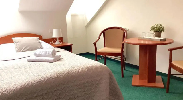 Трёхместный номер Standard Hotel Karolina