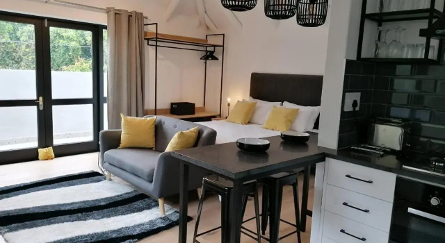 Thornley Studio, Забронировать Отель Отели Hornlee с парковкой, Парковка