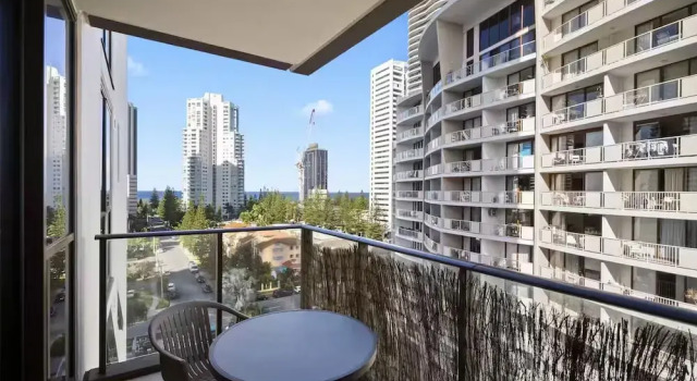 Апартаменты Deluxe Avani 906 Central Broadbeach