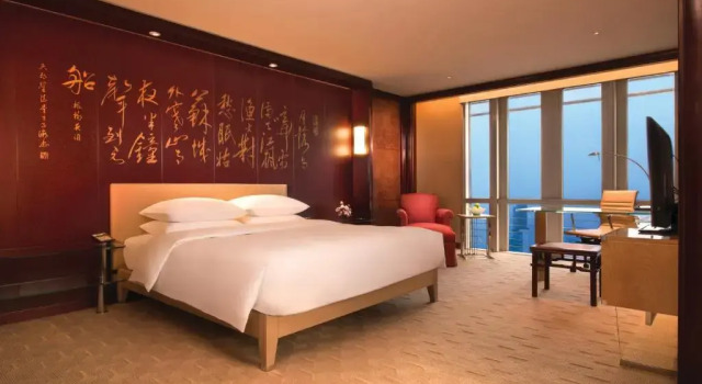 Двухместный номер с видом на реку Grand Hyatt Shanghai