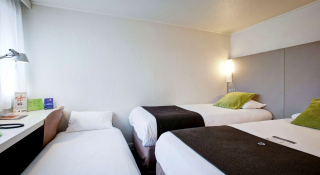 Campanile Evry Ouest - Corbeil, Varaa Hotelli Hotellit Essonne aamiaisella, Aamiainen
