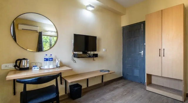 Hotel Saltel, Забронировать Отель Отели Калькутты 3 звезды, рядом с NIFT Kolkata, 3*