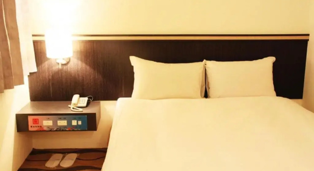 Двухместный номер Standard Foung Gu Hotel