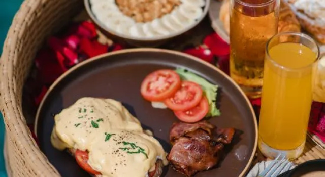 6 mins to La Brisa, Dream Stay Canggu No. 2