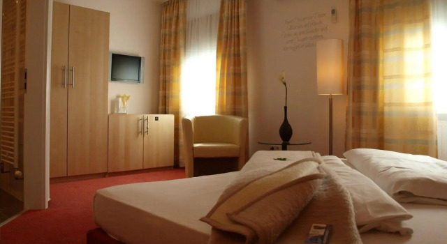 Gartenstadt Hotel, Забронировать Отель Отели Людвигсхафен-ам-Райн с парковкой, Парковка