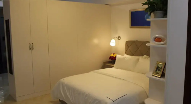 Двухместный номер Deluxe с балконом Yue Jia Apartment Shenzhen Bay Branch