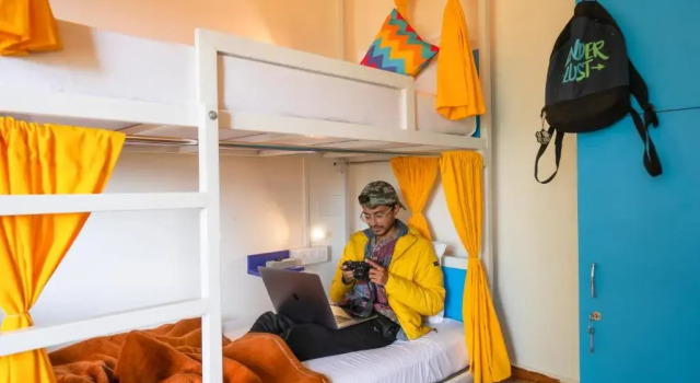 Кровать в общем номере goSTOPS Mukteshwar - Private Rooms and Dorms
