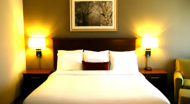 Carpenter Street Hotel