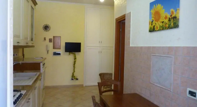Rossanella House, Забронировать Отель Отели Рима с парковкой, рядом с Ослиные ворота, Парковка