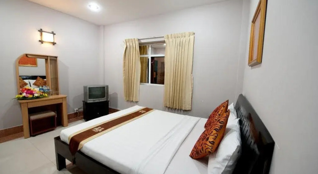 Circuit Hotel, Buchen Sie Hotel Hotels in Kandal mit Parkplatz, Parkplätze