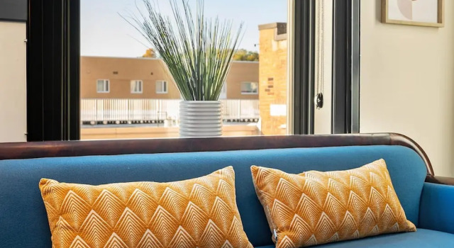 Апартаменты Kasa Family Space Historic Ymca The Maverick