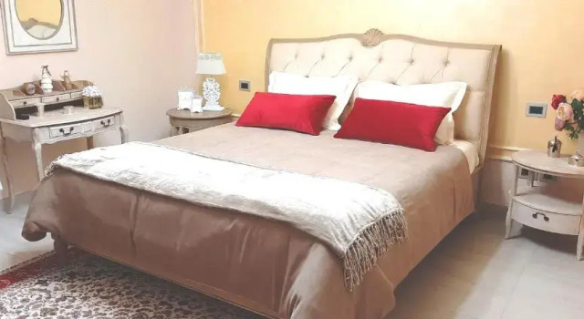 Villa Arya, Book Villa Hoteller i Saviano med parkering, Parkering