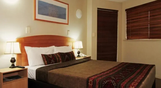 Апартаменты c 1 комнатой с видом на реку Riverside Apartments & Hotel