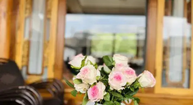 Qixin Yayuan Homestay, Rezerwuj Hotel Hotele w Baoshan z parkingiem, Parking