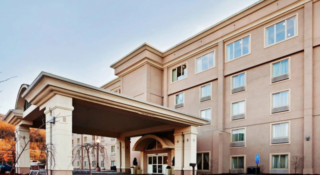 Holiday Inn Norton, Rezervasyon Otel Norton Virjinya