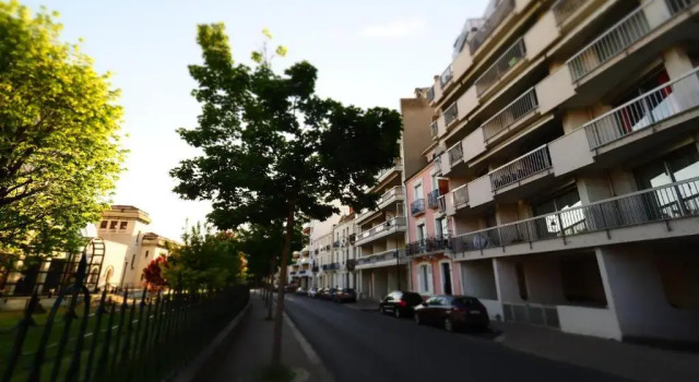 Appartement face aux thermes avec parking