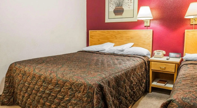 Четырёхместный номер Standard Rodeway Inn & Suites Omak - Okanogan