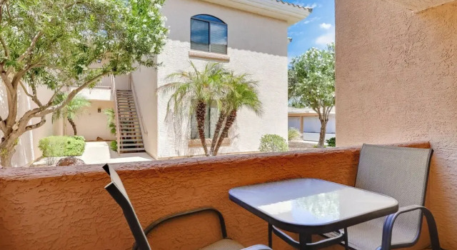 Апартаменты Communal Pool: Sunny First-floor Condo in Phoenix