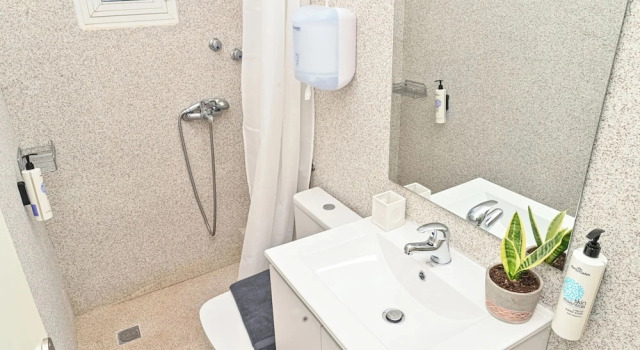 Номер Standard Ikaria Therma Blue