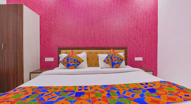 Номер Deluxe Fabhotel The Lotus