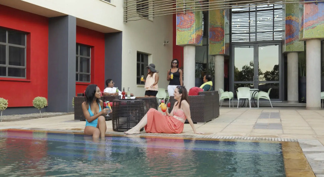 Peermont Metcourt at Umfolozi, Empangeni, Забронировать Отель Эмпангени Lower Umfolozi
