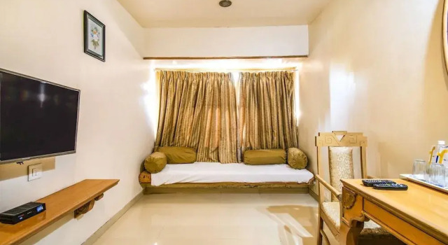 FabHotel Rajwada Baner, Забронировать Отель Отели штата Махараштры 3 звезды, 3*