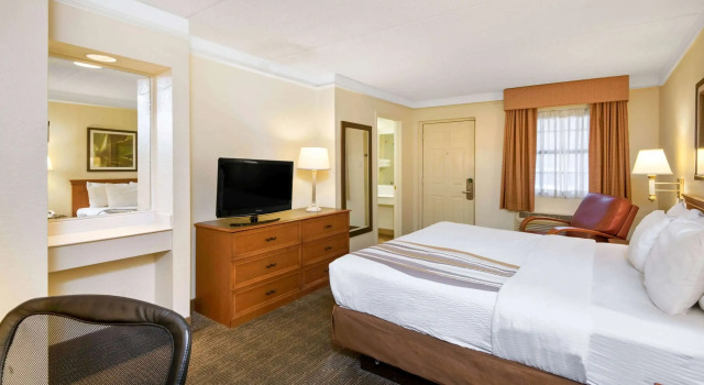 La Quinta Inn by Wyndham San Antonio Market Square