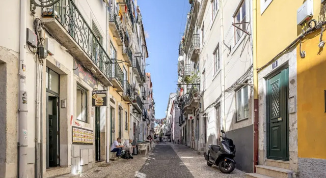 Bairro Alto Typical by Homing, Забронировать Отель Лиссабон Эстремадура, рядом с Money Museum