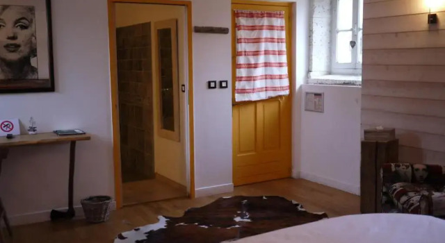 Standardowy dwuosobowy pokój Logis Hôtels Domaine du Châtelard