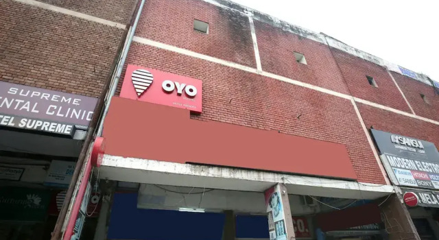 Hotel Paradise by OYO Rooms, Rezervovat Hotel Hotely v Chandigarh Region se snídaní, Snídaně