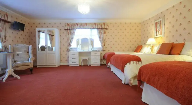 Трёхместный номер Standard Meadowside B&B